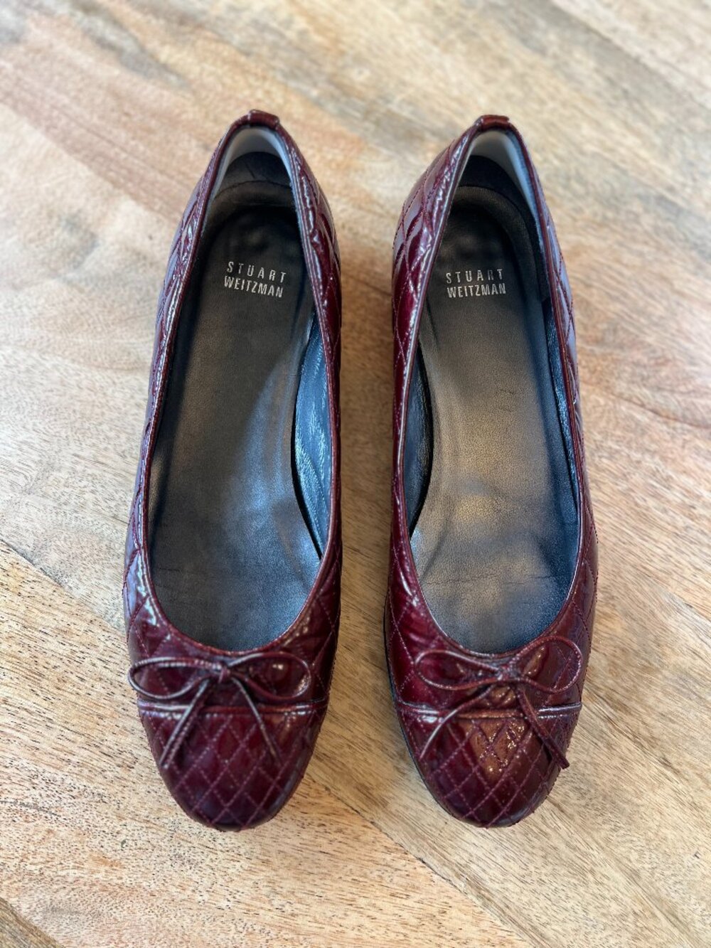 Stuart Weitzman Burgundy Flats size 9.5 PREOWNED